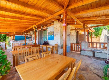 turkey/antalya/demre/istladatasevapartc5c9e818.jpg