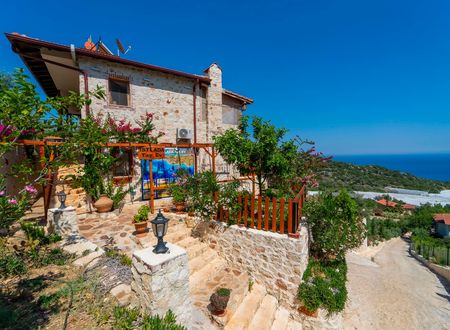 turkey/antalya/demre/istladatasevaparteca136f6.jpg