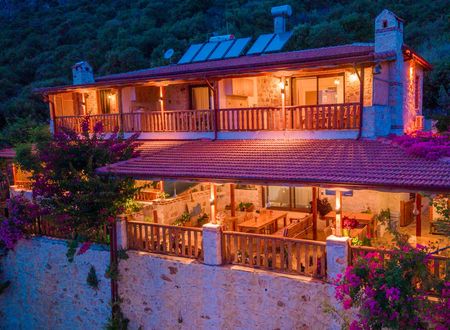 turkey/antalya/demre/istladatasevapartf92f2b5b.jpg