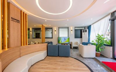 Diamond Luxury Hotels · 4