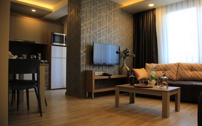 Golden World Suite Hotel · 3