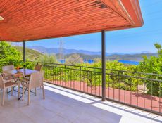 2+1 Seaview 106