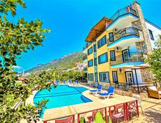TÜM  TESİS – Kalkan'da | 6+6 Süitli, 32 Kişilik Özel Havuzlu İkiz Villa
