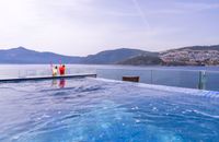 TERRASSEN-SUITE MIT JACUZZI-RAUM