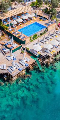 Green Beach Hotel