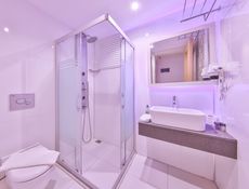 Chambre Double avec Balcon et Vue sur Jardin