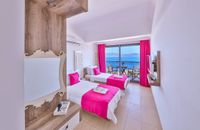 Twin Room With Balcony And Sea View