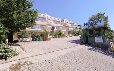 Happy Otel · 3