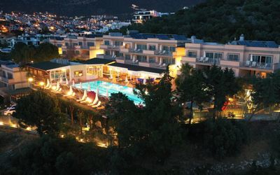 Happy Otel · 4