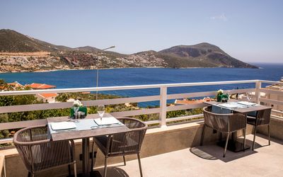 Saray Suites Hotel · 5