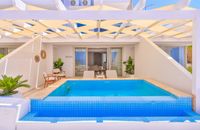 Suite with Private Pool & Sea View