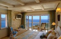 Suite, Sea View