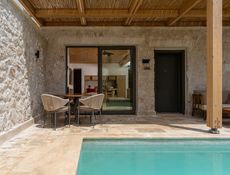 CLASSIC SUITE WITH GARDEN