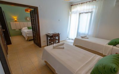Xanthos Otel · 3