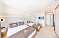 Elegance -Şehir Manzaralı 3 Kişilik