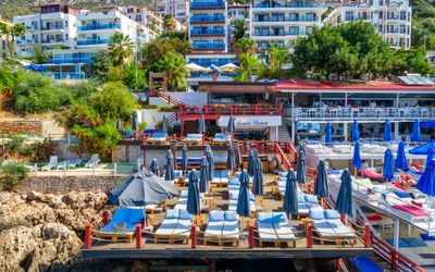 Sea View Hotel · 3