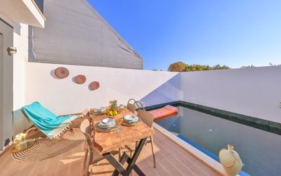 Villa Ay · 2