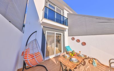 Villa Ay · 4