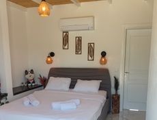 JUNIOR VILLA LUNA