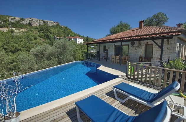 turkey/antalya/kas/villaderinkas47c0abed.jpg