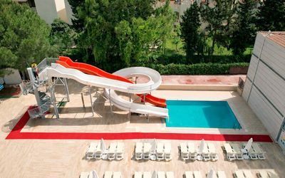 Alder Garden Hotel · 3