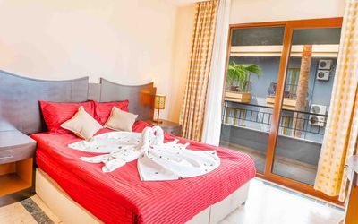 Belpoint Beach Hotel · 4