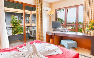 Belpoint Beach Hotel · 2