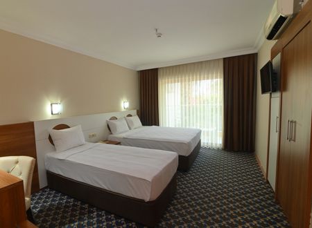 turkey/antalya/kemer/beralisafamilygardenresort07bdd5c7.jpg