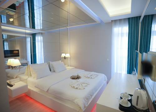 turkey/antalya/kemer/bycemilboutiqueotele499edb6.jpg
