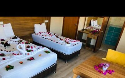 Castello Hotel & Aparts · 4