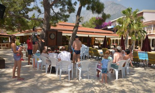 turkey/antalya/kemer/clubboranmarebeach18e3a710.jpg