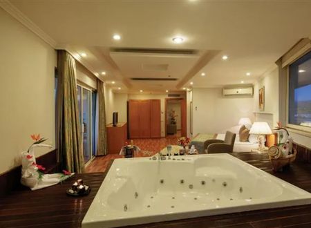 turkey/antalya/kemer/crystaladmiralresortsuitesspahotelbb746ee9.jpg