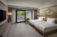 Deluxe Family Room Forest View