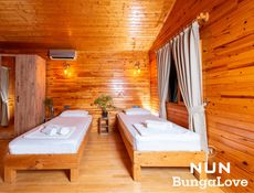 Junior Room ( 2 Single Beds )