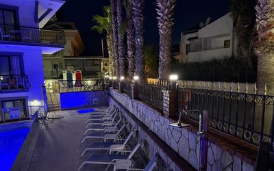 Orange Garden Hotel · 5