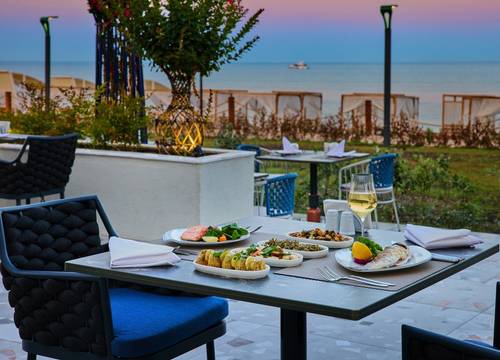 turkey/antalya/kemer/royaldiwatekirovaresort29c9a18f.jpg