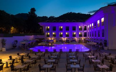 The Saint Star Hotel · 5