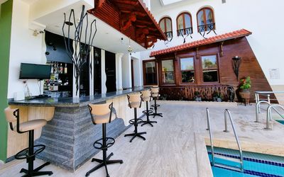 Sima Hotel · 5