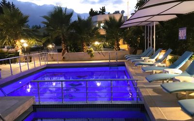 Sima Hotel · 4