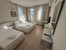 Chambre Familiale - Vue sur Jardin