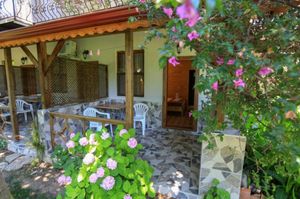 turkey/antalya/kemer/tunayspansiyone3197f68.jpg