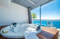 Terrace Suit Jacuzzi