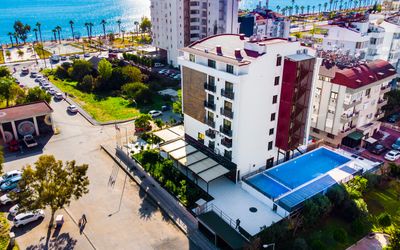 Zeynel Hotel · 3