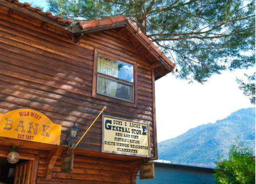 turkey/antalya/kumluca/fiftiescorner6bed7754.jpg