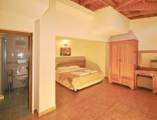 Chambre familiale sans vue