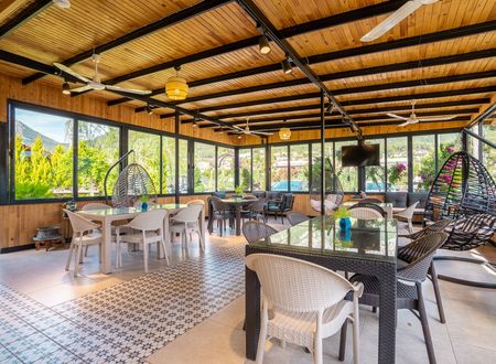 turkey/antalya/kumluca/karaozsapphirebungalowsc0909684.jpg