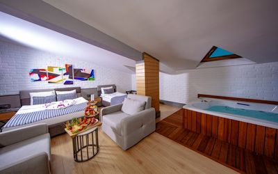 Ren Laren Family Hotel & Spa · 2