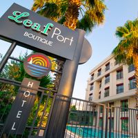 Leaf Port Boutique Hotel