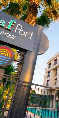 Leaf Port Boutique Hotel