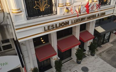Les Lıon Hotel · 3